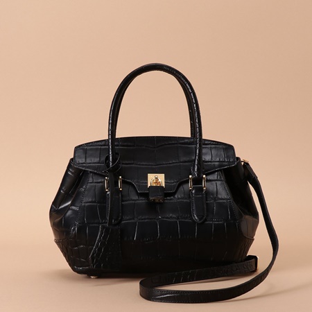 サマンサタバサ トートバッグ イタリアンカーフレザー 小サイズ ブラック Samantha Thavasa サマンサ タバサ ブランド 正規品 新品 ギフト プレゼント 人気 おすすめ 誕生日 記念日 クリスマス 送料無料 ラッピング無料