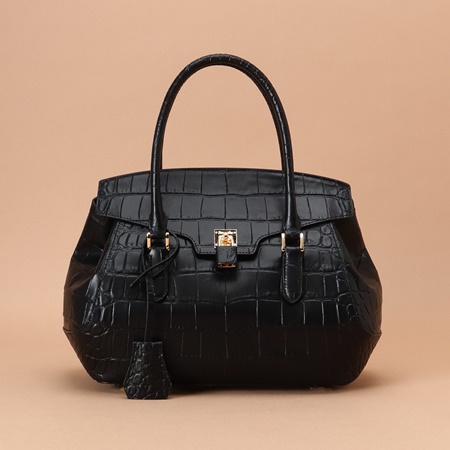 サマンサタバサ トートバッグ イタリアンカーフレザー 大サイズ ブラック Samantha Thavasa サマンサ タバサ ブランド 正規品 新品 ギフト プレゼント 人気 おすすめ 誕生日 記念日 クリスマス 送料無料 ラッピング無料