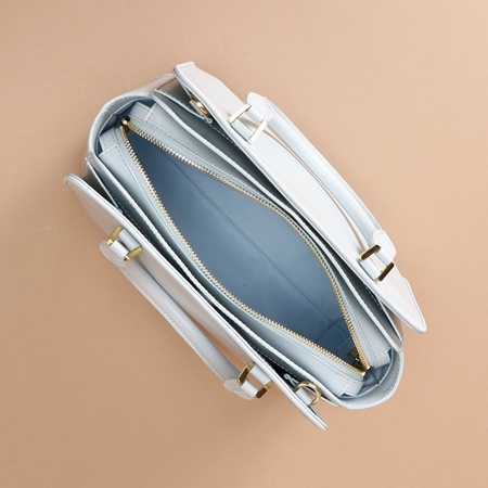 サマンサタバサ トートバッグ ガラスレザー ライトブルー Samantha