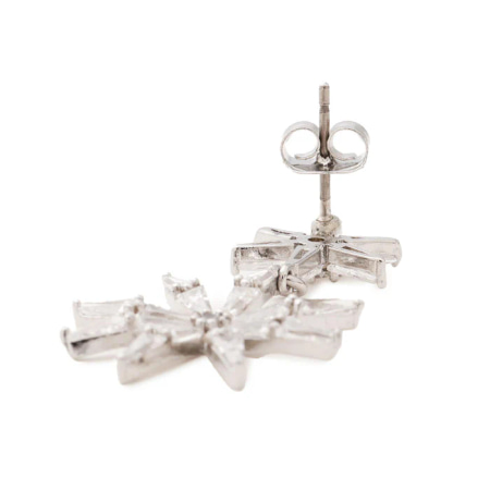 内鰓 バイ 内鰓スチュアート JILL by JILLSTUART ピアス Cubic はやりっ子ピアス キュービックジルコニア しろがね色 レディース ブランド名 定まり品 新品 差し上げ物 差し上げ物 一般受け おすすめ 生まれ落ちる日 不死化日 クリスマス 貨物輸送無料 ラッピング無料