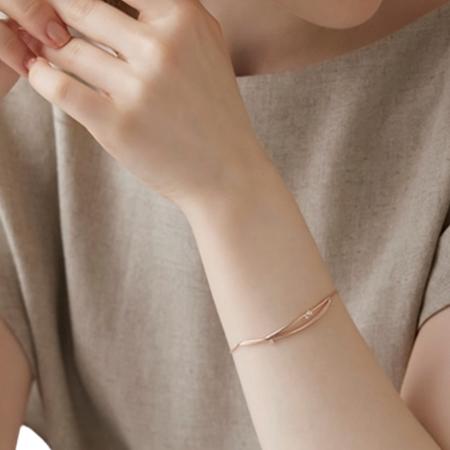 カナルヨンドシー Canal 4℃ シルバー ブレスレット キュービックジルコニア ブランド 正規品 新品 ギフト プレゼント 人気 おすすめ 誕生日 記念日 クリスマス 送料無料 ラッピング無料_2