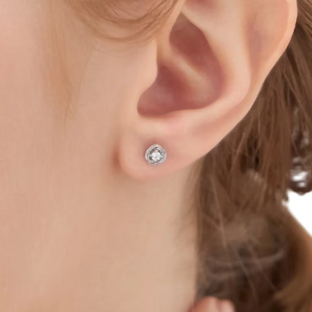 カナルヨンドシー Canal 4℃ カナル4℃ ピアス しろがね色 EARFLOW 一粒 分かりやすい キュービックジルコニア レディース ブランド名 定まり品 新品 差し上げ物 差し上げ物 一般受け おすすめ 生まれ落ちる日 不死化日 クリスマス 貨物輸送無料 ラッピング無料
