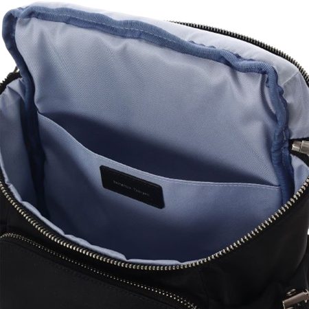 サマンサタバサ Samantha Thavasa リュック ナイロン スポーティデザイン レディース ブランド 正規品 新品 ギフト プレゼント 人気 おすすめ 誕生日 記念日 クリスマス 送料無料 ラッピング無料_4