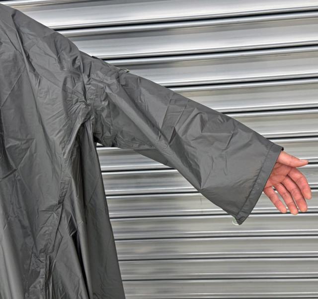 oxtos(オクトス) UL 透湿防水ツェルトポンチョライト ロングの通販はau