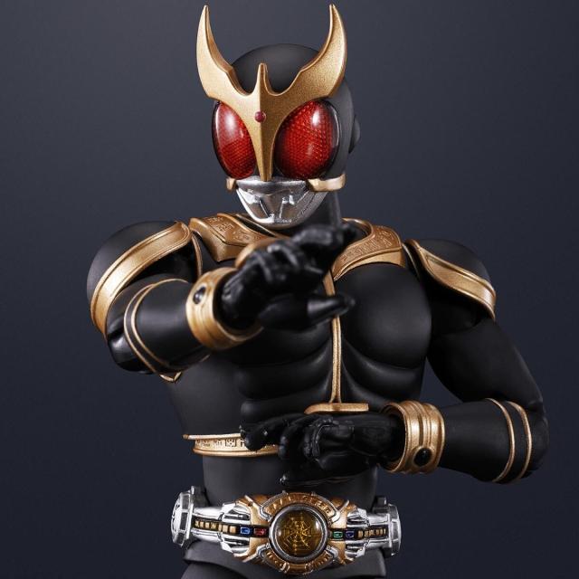【新品】1週間以内発送【ロゴ デザイン 台座】S.H.Figuarts（真骨彫製法） 仮面ライダークウガ アメイジングマイティ 真骨彫製法 10th Anniversary Ver.の通販は