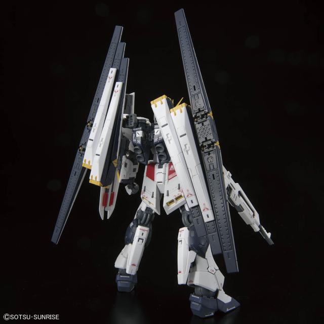 【新品】１週間以内発送 RG 1/144 νガンダム (ダブル・フィン・ファンネル装備型)　1/144スケール 組み立て式プラモデル ガンプラ アニメ ロボット