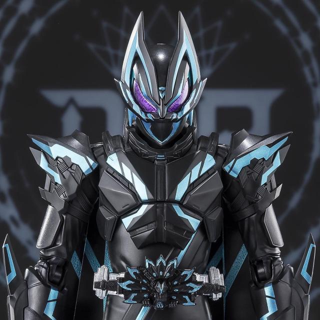 【新品】1週間以内発送定　S.H.Figuarts 仮面ライダーXギーツ　映画 仮面ライダーギーツ 4人のエースと黒狐　かめんらいだー 変身 ヒーロー