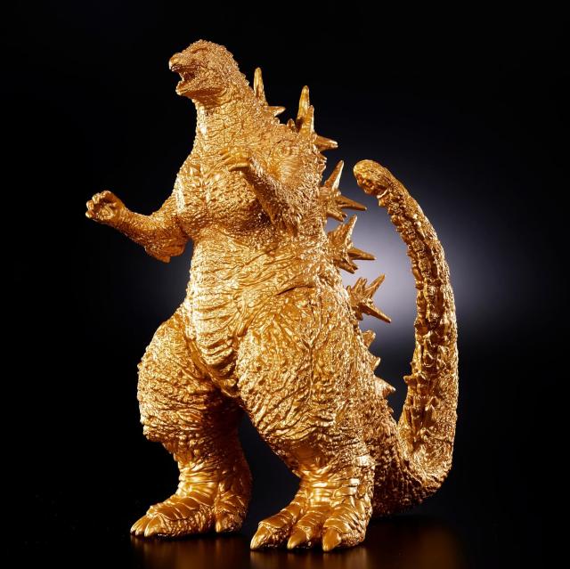 【新品】1週間以内発送【限定】 ゴジラ70周年記念 怪獣王シリーズ ゴジラ(2023)ゴールドカラーver.　塗装済みフィギュア 限定生産 シリアルNOカード かいじゅう