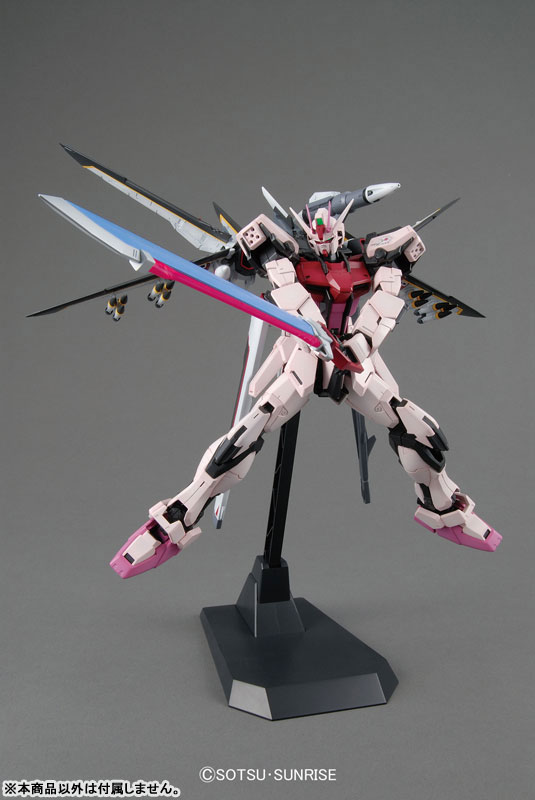 【新品】1週間以内発送 MG 1/100 機動戦士ガンダムSEED DESTINY MBF-02 ストライクルージュ オオトリ装備 Ver.RM プラモデル ガンプラ