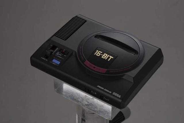 【新品】【即納】　メガドライブミニW　40タイトル収録! 傑作から幻の名作まで充実のラインナップ！　HAA-2523 ゲーム機 レトロ おもちゃ_1