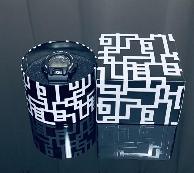 【新品】【即納】カシオ CASIO G-SHOCK ジーショック 布袋寅泰コラボレーションモデル　HOTEI 30th ANNIVERSARY DW-6900TH-1JR 腕時計