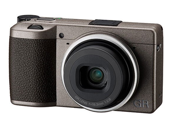【新品】【即納】　RICOH GR III Diary Edition　[メタリックウォームグレー]　コンパクト デジタルカメラ リコー 写真 機器