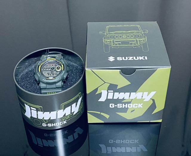 【美品】jimny×CASIO G-SHOCK GD-100 限定品　コラボ S-MALL4周年 二次募集販売 1,000個限定】【特別商品】SUZUKI JIMNY