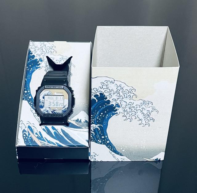新品】【即納】CASIO カシオ DW-5600KHK24-1JR 葛飾北斎 神奈川 新品】【即納】CASIO カシオ DW-5600KHK24-1JR 葛飾北斎 神奈川