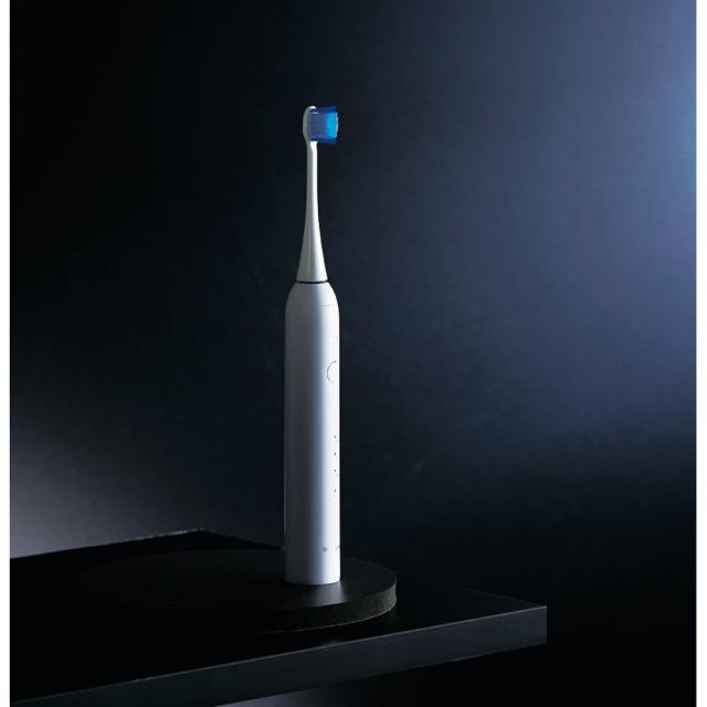 ギフト 健康・理美容器具 パナソニック 音波振動ハブラシ ドルツEW-DM74-W 送料無料 内祝い お祝い お返し 香典返し お供え 熨斗 のし対応