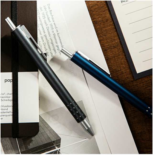 ラミー ローラーボールペン swift スウィフト LAMY ブラック L331 / グラファイト L334GR / インペリアルブルー L334IB  水性ボールペン｜au PAY マーケット