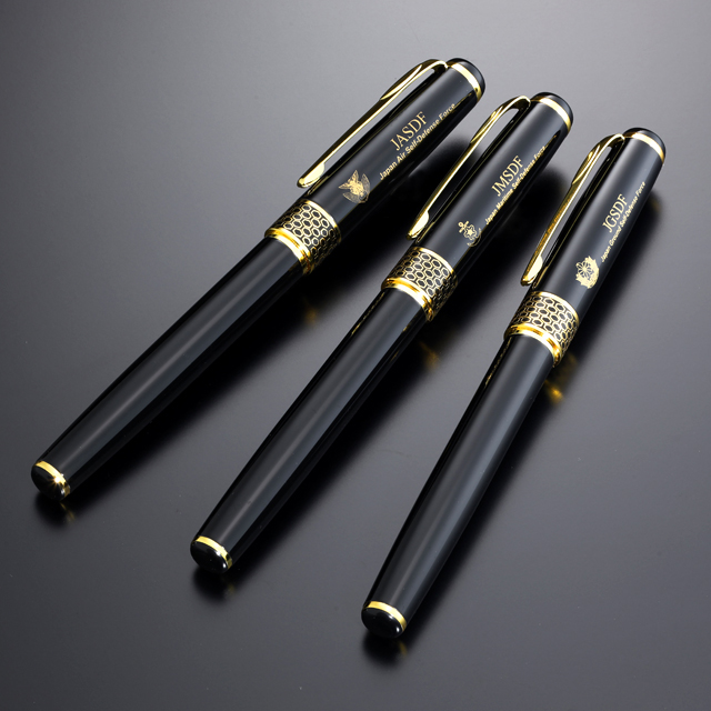 PX限定自衛隊正式エンブレムボールペン[陸海空3本セット]  (戦闘機 ミリタリー 戦車 戦艦 サイン 書き易い)の通販は 5,551円