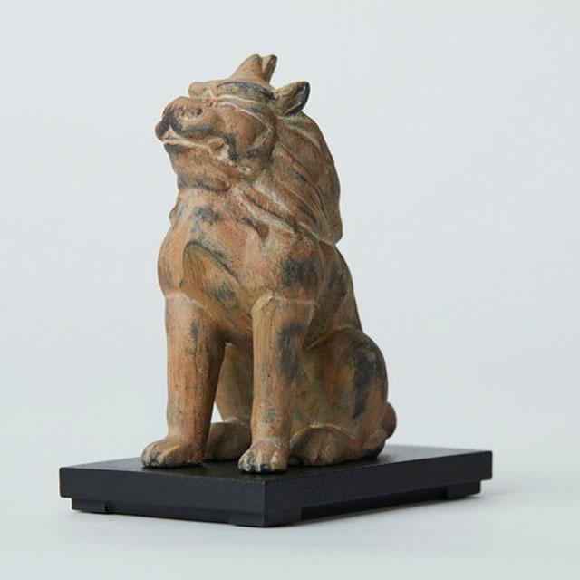 手彫り黒木彫刻 2体セット 約30cm円空仏狛犬、模刻 手彫り黒木彫刻 2体セット 約30cm円空仏狛犬、模刻