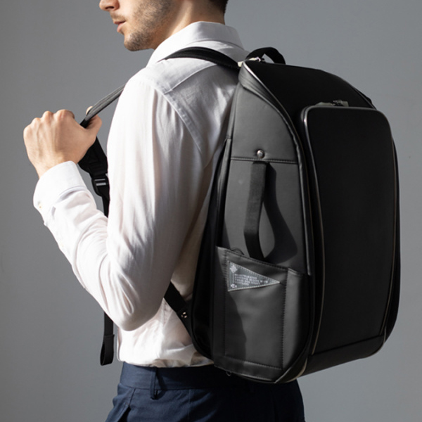 TDN27ポケットビジネスバックパック  (大容量 リュックサック サポートベルト付き 27個の収納スペース THREE DOG NIGHT)の通販は