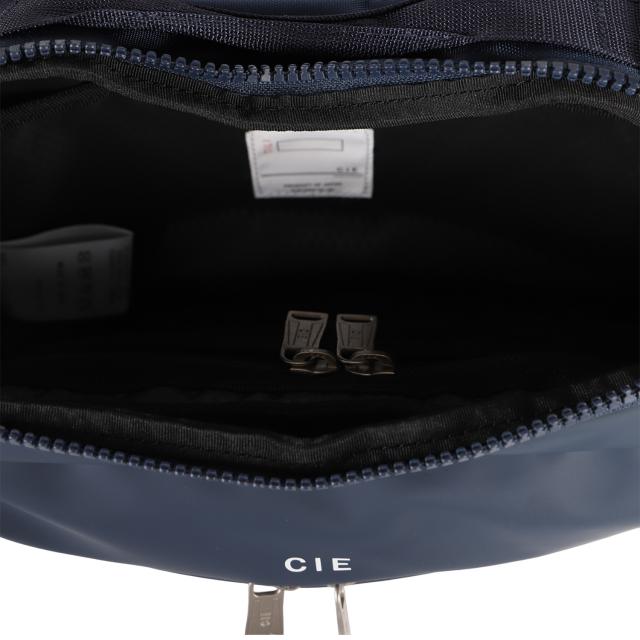 シー CIE バッグ ショルダーバッグ ボディバッグ メンズ レディース Sサイズ 4.3L 斜め掛け LEAP SLING BAG S 072303
