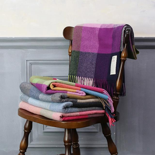 AVOCA アヴォカ ヘルファイア ストール マフラー ブランケット ひざ掛け レディース チェック柄 大判 厚手 ウール HELLFIRE 母の日の通販は