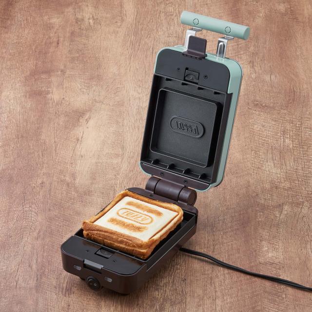 特典付き Toffy トフィー ホットサンドメーカー 電気 ミニ 食パン 耳まで焼ける 4分割 クォーター ホワイト ブルー ピンク 白 K-HS6_7