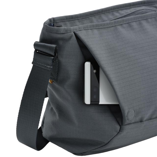 ミレスト MILESTO メッセンジャーバッグ ショルダーバッグ フュッテ