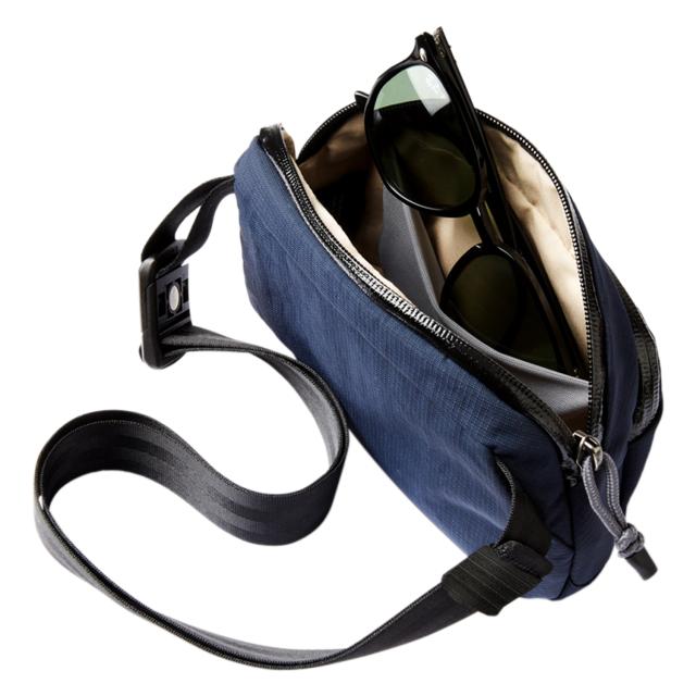 ベルロイ Bellroy バッグ ウエストバッグ ウエストポーチ ベンチャー ヒップ パック 1.5L メンズ レディース 軽量 耐水 収納 ネイビー