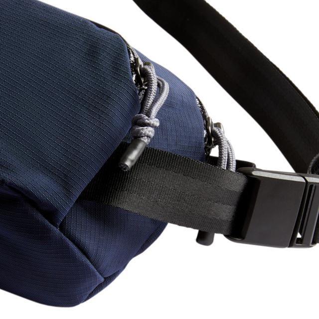 ベルロイ Bellroy バッグ クロスボディバッグ ベンチャー レディ スリング 2.5L メンズ レディース 軽量 耐水 斜め掛け ネイビー