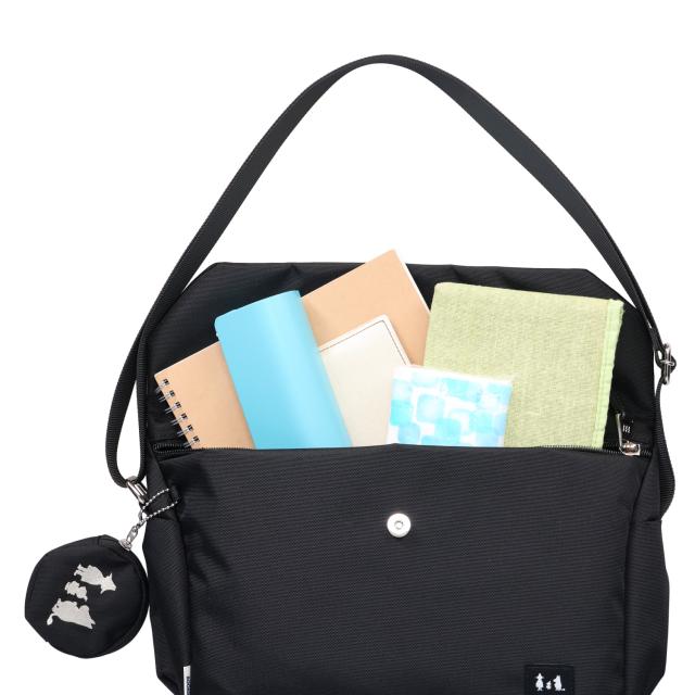 ムーミン MOOMIN パック ショルダーバッグ メンズ レディース 4.5L A5 斜めがけ ファスナー付き 軽量 RMNK-02