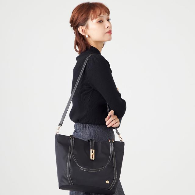 ラ バガジェリー LA BAGAGERIE バッグ トートバッグ レディース A4 撥水 Mサイズ 斜めがけ 軽量 ファスナー付き B0077-03_4