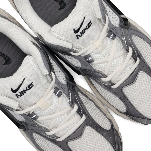 ナイキ NIKE スニーカー メンズ レディース V5 RNR シルバー HJ5228-009