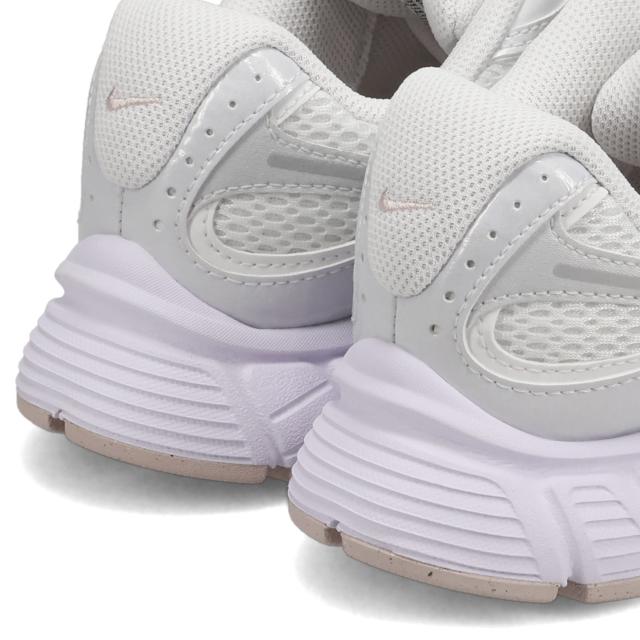 ナイキ NIKE ウィメンズ V5 ランナー スニーカー レディース WMNS V5 RNR ベージュ HQ7901-110_5