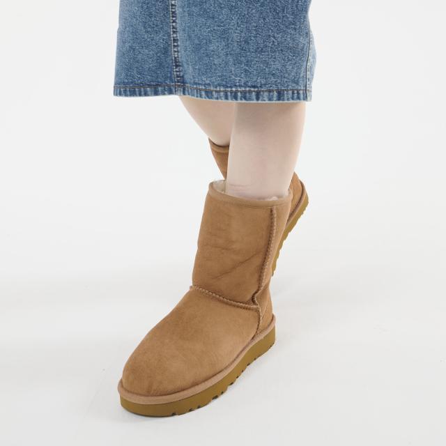 UGG アグ 羊肉 ブーツ 古典派音楽 遊撃手 2 WOMENS CLASSIC SHORT II 1016223 レディース