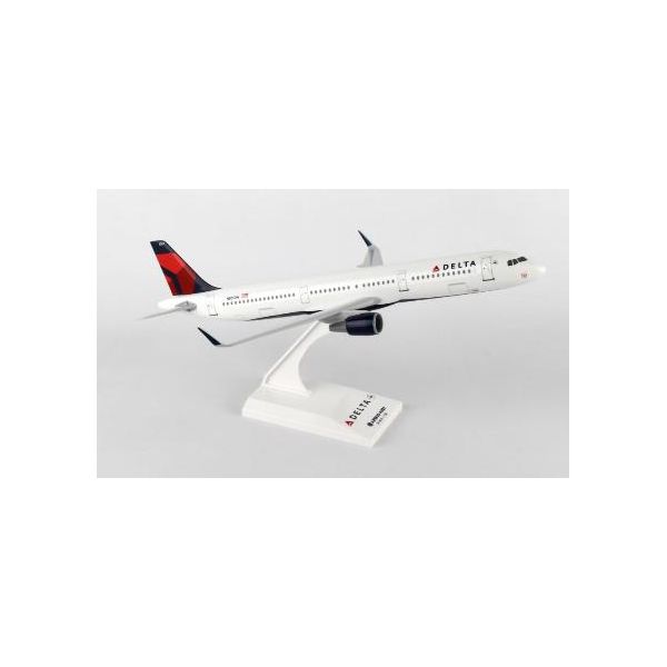 国際貿易 830715008486 SKR878 SKYMARKS 1／150 スカイマークス デルタ A321 1／150の通販は 7,182円