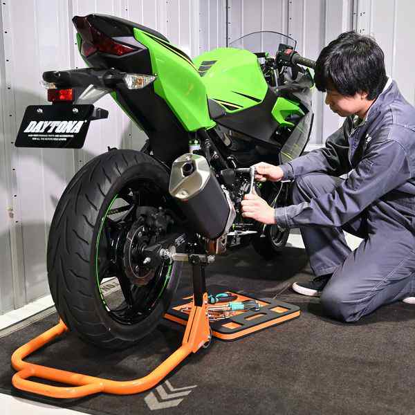 デイトナ Daytona デイトナ バイク用 メンテナンスマット 1500 00mmの通販はau Pay マーケット 測定器 工具のイーデンキ