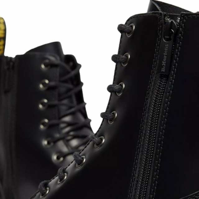 Dr.Martens(ドクターマーチン)ショートブーツ レザー 革 レースアップ 厚底 ジェイドン 8ホール レディース JADON BOOT 15265001