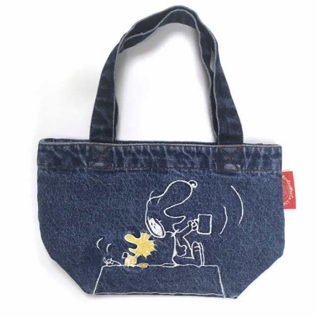 スヌーピー 刺繍ランチトートbag Peanuts Snoopy Woodstock 乾杯柄 ランチバッグ ミニトートバッグ Boofoowoo の通販はau Pay マーケット やるcan