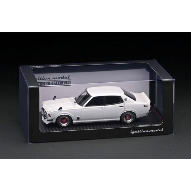 1/18 Nissan Bluebird 2000GTX With Engine