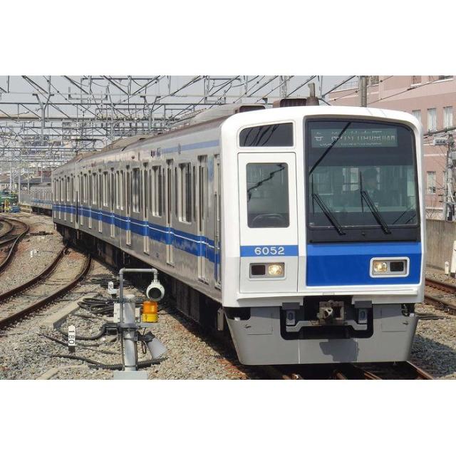 Nゲージ 西武6000系アルミ車（車番選択式・戸袋窓付き）増結用