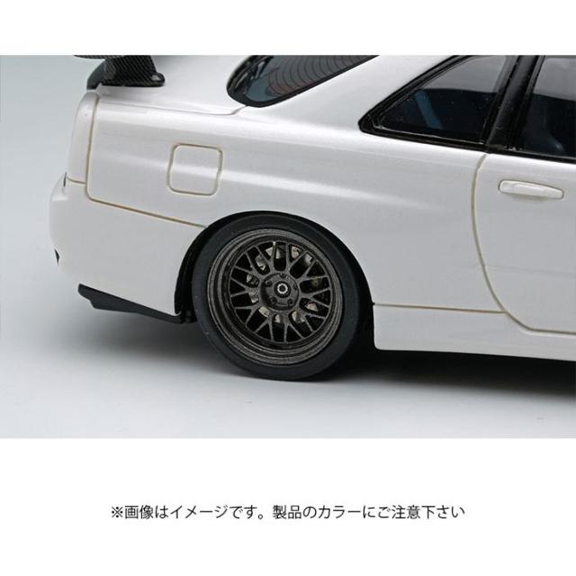 1/43スケール BUILT BY LEGENDS マインズ スカイライン GT-R(BNR34) ベイサイドブルー ミニカー 完成品 メイクアップ EM681B_6