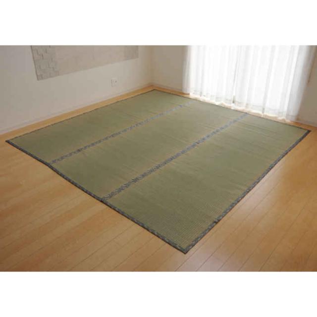 代引不可 い草 上敷き引っ敷き ござ 約255×255糎 団地間4.5畳 畳の日焼や汚れた状態押しとどめるに 空気の状態斎戒もく浴 調湿 消臭 抗菌防臭 両面 パウダーコンパクト納める 糸引織 湯沢 純国産 日本製 IKEHIKO 1102704