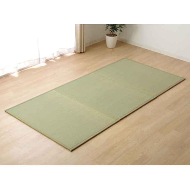 代引不可 マットレス い草マットレス セミダブル 約120×210cm 三つ折り 折り畳み 置き畳 純国産い草 裏面不織布 抗菌防臭 ムレ防止 防音 軽量 コンパクト収納 省スペース 日本製 IKEHIKO 8311819