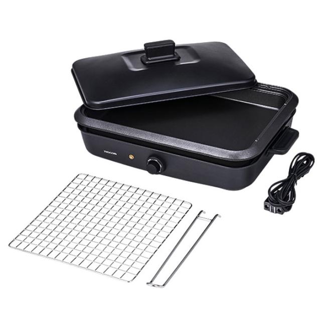 ホットプレート 1300W 保温〜230℃ 焼きと蒸しの2段同時調理 深型焼きプレート 無段階温度調整 お手入れかんたん レシピブック付属 ブラック テスコム THP70A-Kの通販は