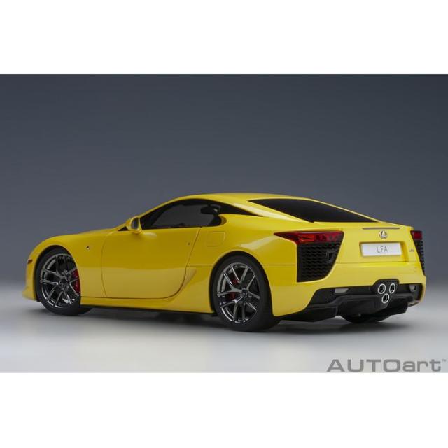 AUTOart 1/18 レクサス LFA （パール・イエロー） 完成品 ミニカー