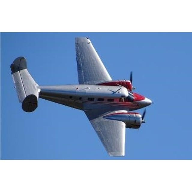 ドイツレベル 1/48 ビーチクラフト モデル 18 ハセガワ 03811