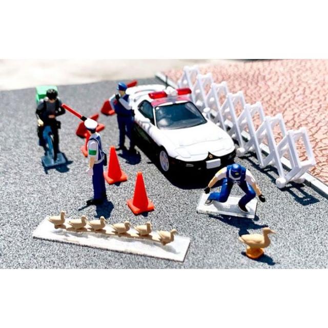 ジオコレ64 #カースナップ16b 警察2 トミーテック 328544