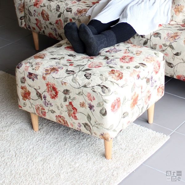 アンティーク】コブラン柄 花柄 オットマン 角椅子 スツール 昭和