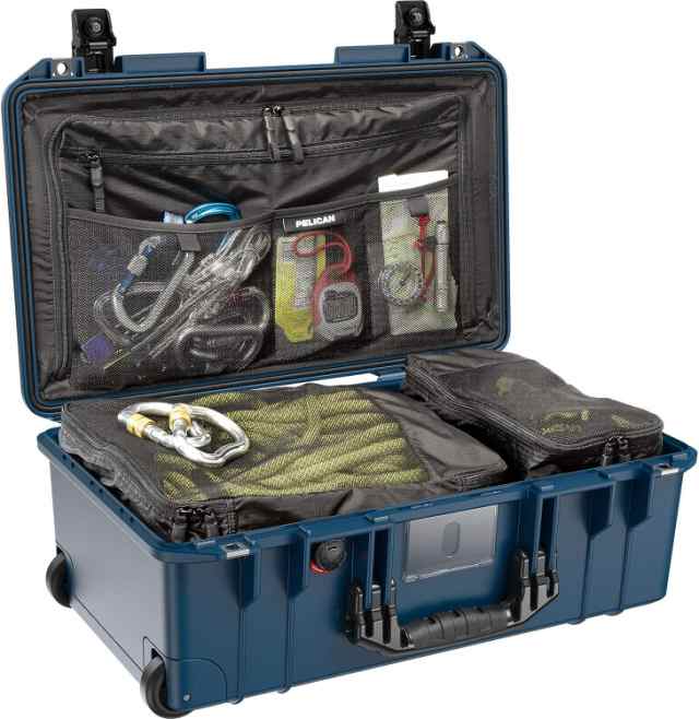 ペリカン エアー 1535 トラベルケース 機内持ち込み手荷物 [ブルー] Pelican Air 1535 Travel Case Carry On  Luggage [Blue] 015350-0080の通販はau PAY マーケット - LAエクスプレス | au PAY マーケット－通販サイト