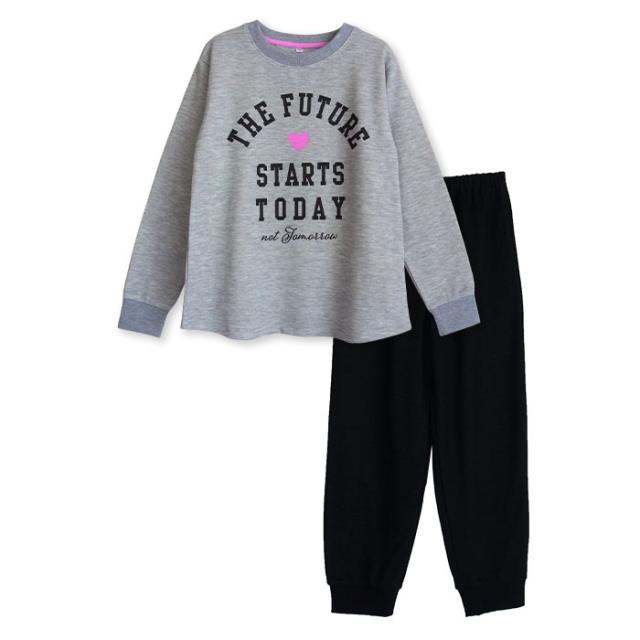 内側が綿100 長袖 女の子 パジャマ 春 秋向き スウェット上下 リブ仕様 ロゴプリント サックス 杢グレー ピンク 130 140 150 160 子供の通販はau Pay マーケット パジャマ屋さん